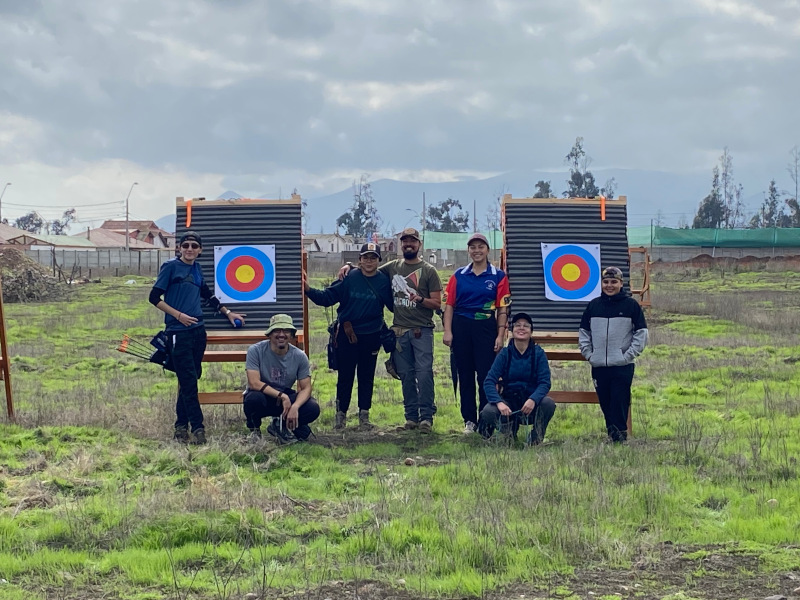 Grupo de arqueros del Club KAUS
